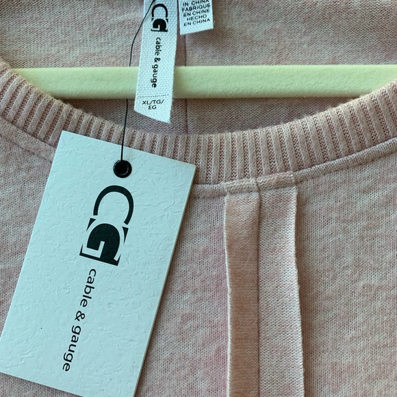 Cable & Gauge pink sweater NWT - Picture 2 of 3